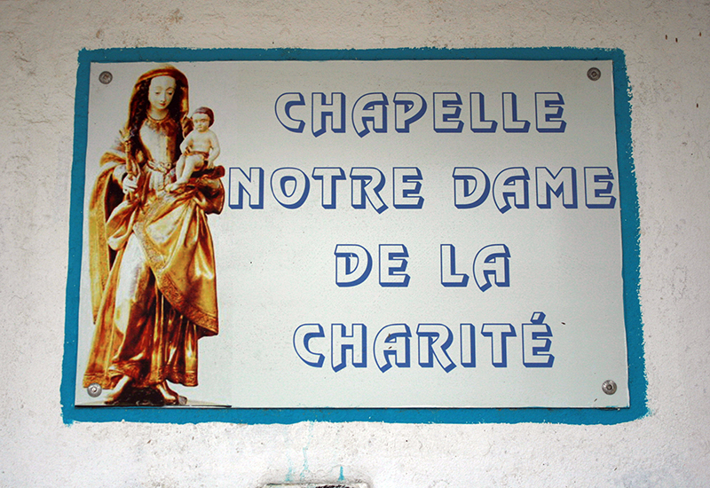 La Chapelle est dédiée avant tout à la Vierge Marie